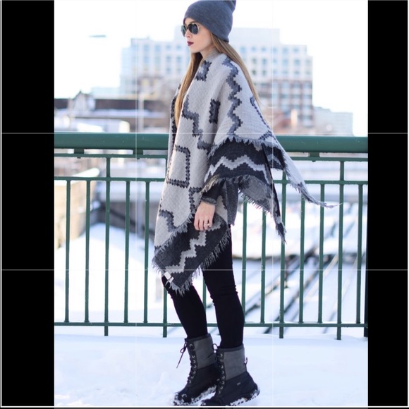 UGG Australia Women's Adirondack Boot II snow waterproof winter insulated 8.5 - Picture 13 of 13